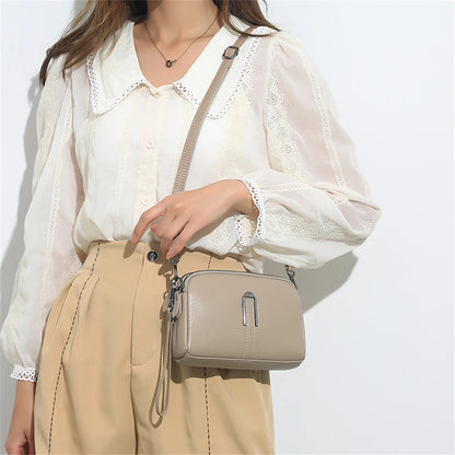 Zoe Leather Bag