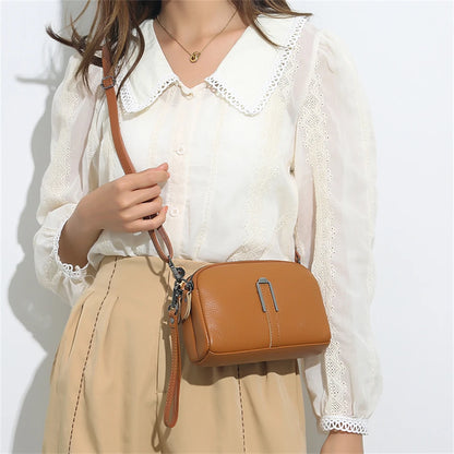 Zoe Leather Bag