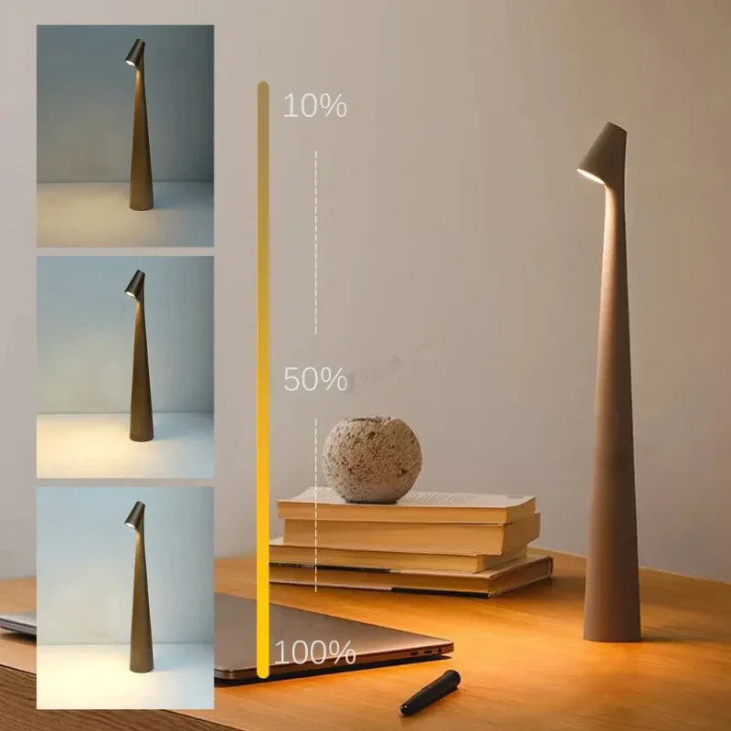 Minimalis Metal Table Lamp