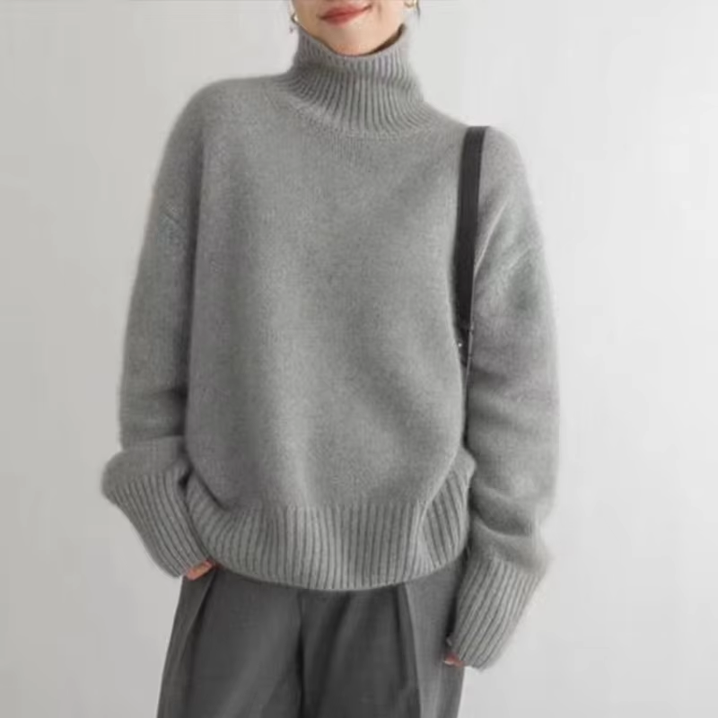 Nipaso Wool Turtleneck